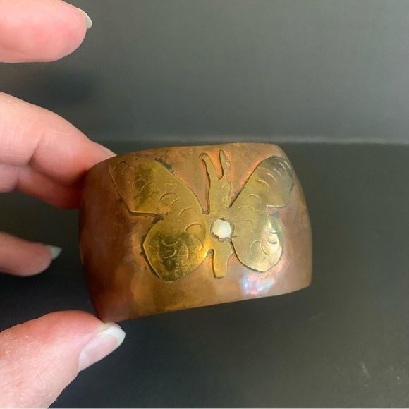 Vintage Artisan Copper Butterfly Bracelet - Picture 9 of 9